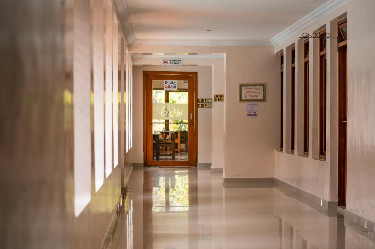 Aranya Nivas Hotel Thekkady Exterior photo