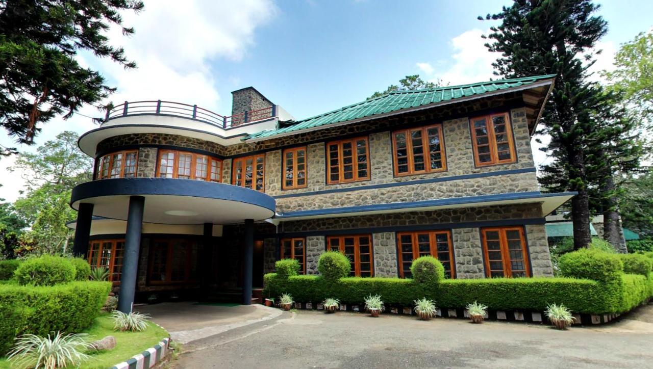 Aranya Nivas Hotel Thekkady Exterior photo